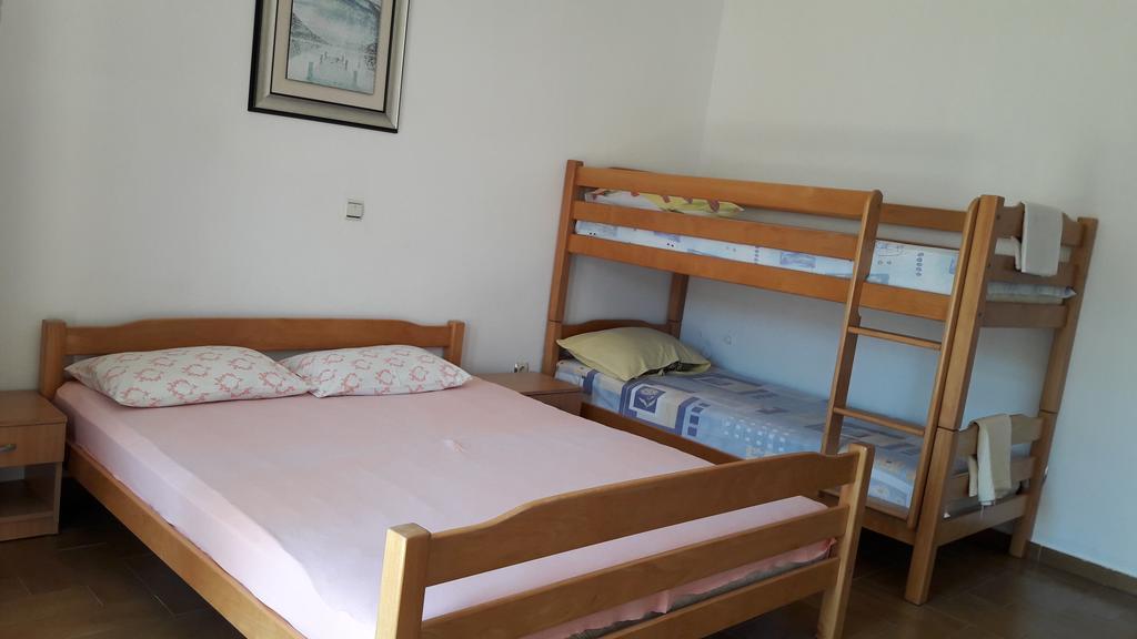 Apartment Family Ulcinj Bilik gambar